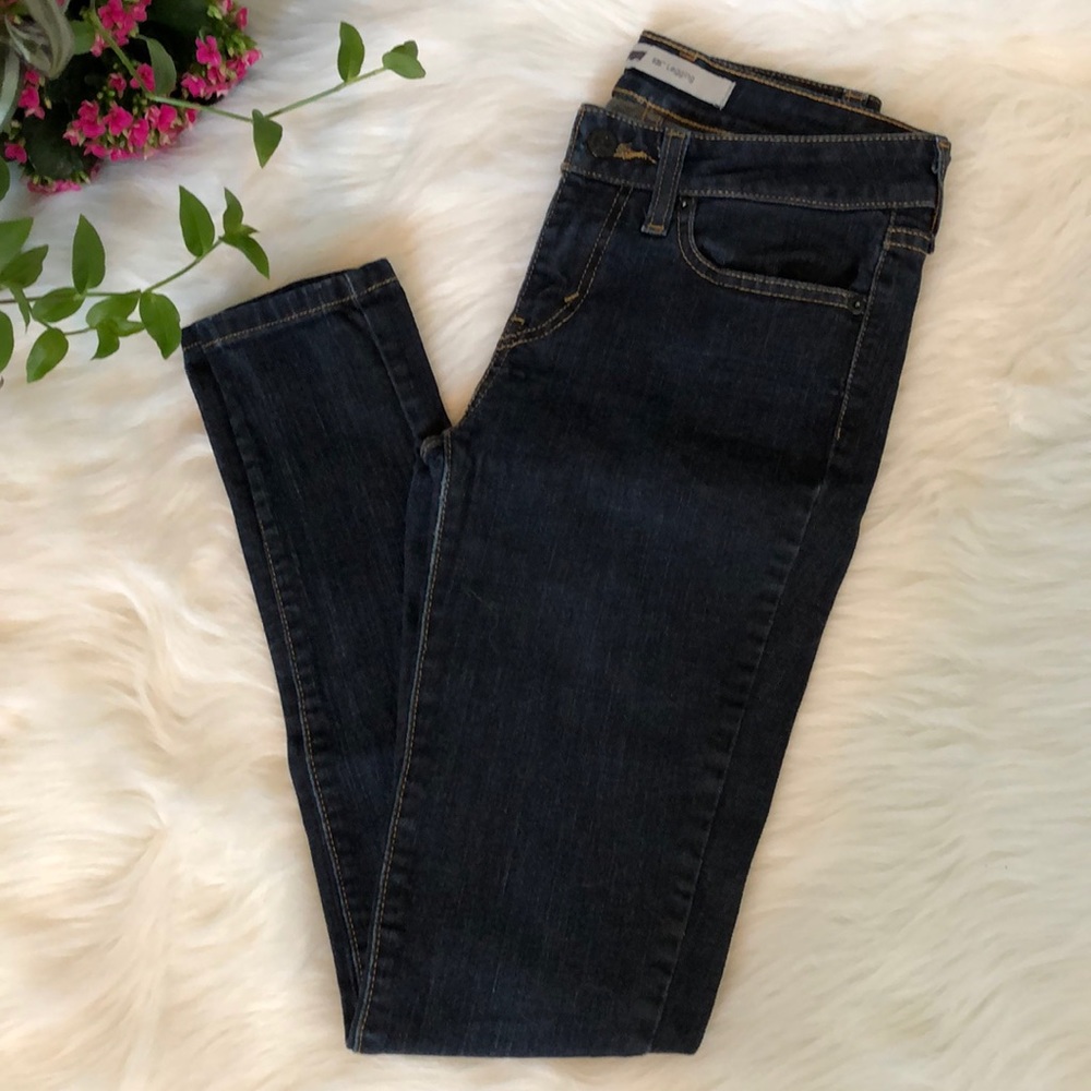 Women’s Levi’s 535 Leggings Size 5M